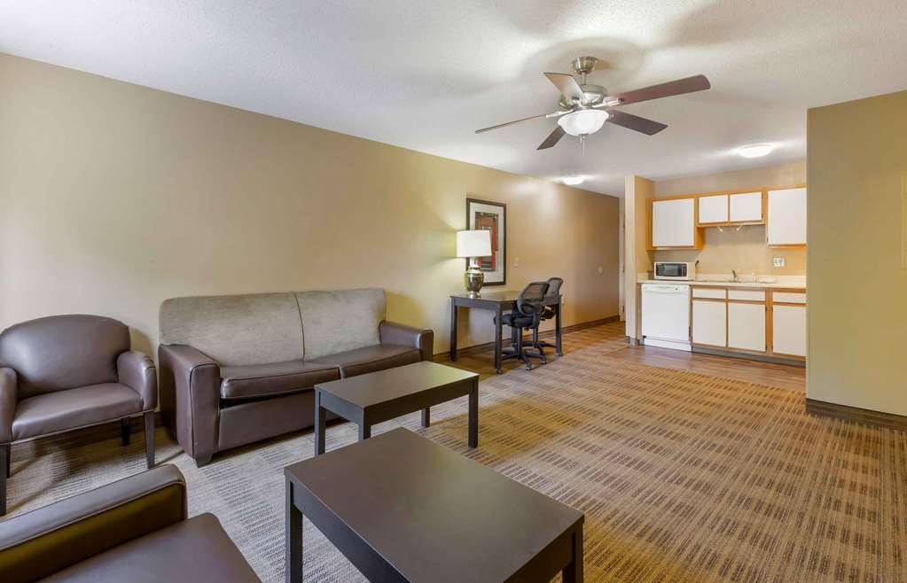 Extended Stay America Suites - Raleigh - Cary - Harrison Ave חדר תמונה