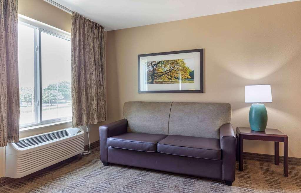 Extended Stay America Suites - Raleigh - Cary - Harrison Ave חדר תמונה
