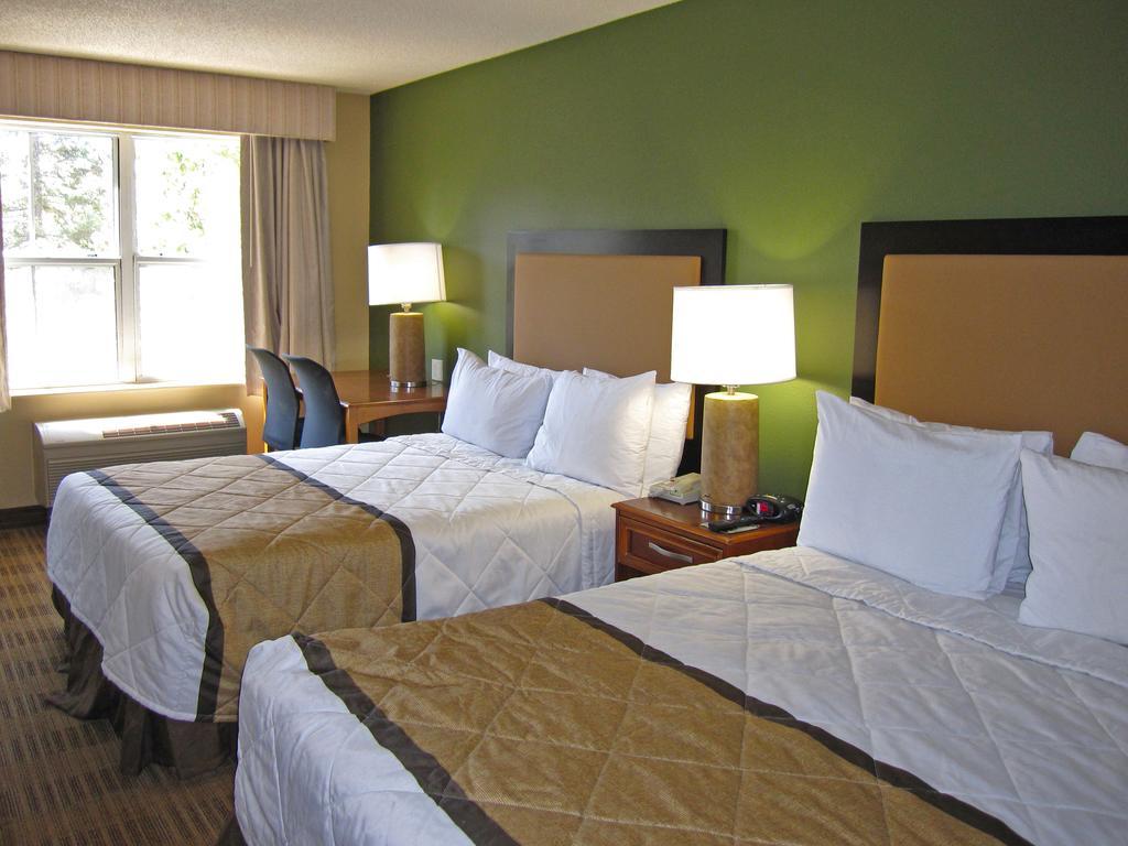 Extended Stay America Suites - Raleigh - Cary - Harrison Ave מראה חיצוני תמונה