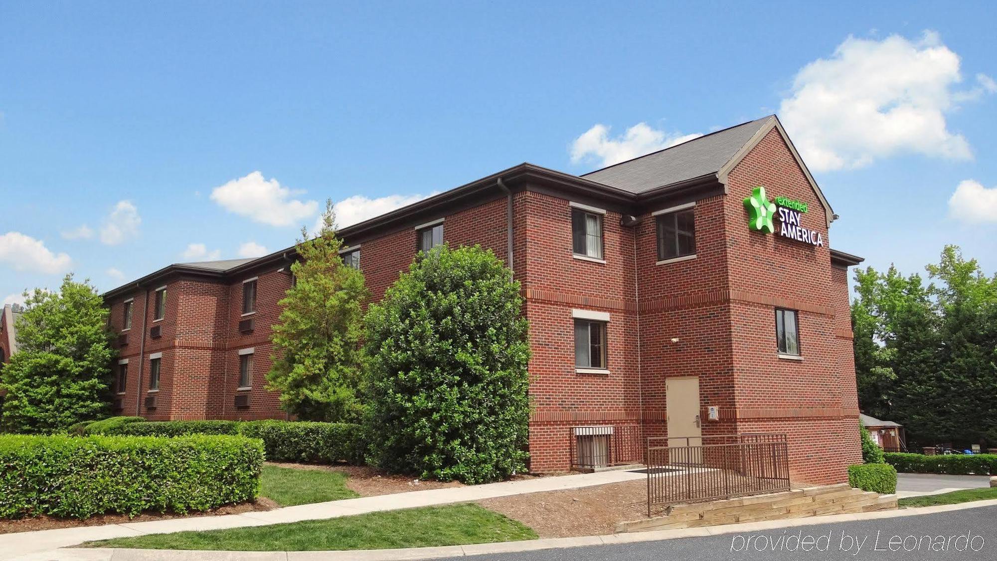 Extended Stay America Suites - Raleigh - Cary - Harrison Ave מראה חיצוני תמונה